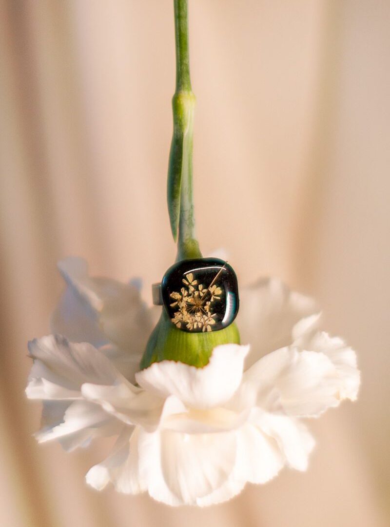 Anello del Regno immagine 2 | Fiorire Bottega Floreale